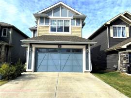 GREAT 3 BED, 3.5 BATH, 2 STOREY SF HOME W/ BONUS RM, FINISHED BS